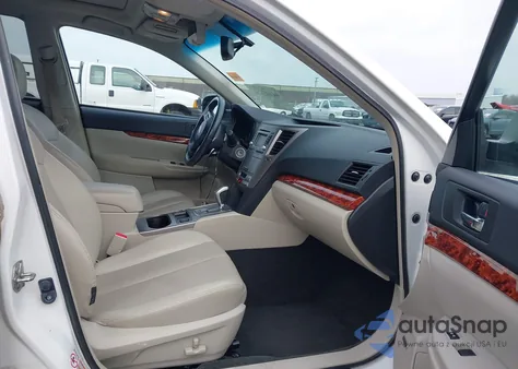 2012 Subaru Outback 2.5I Limited из США, поврежденный, VIN 4S4BRBKCXC3300788